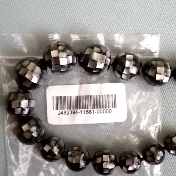 DALLAS PRINCE BLACK MOTHER OF PEARL TILE NECKLACE - Picture 9 of 10